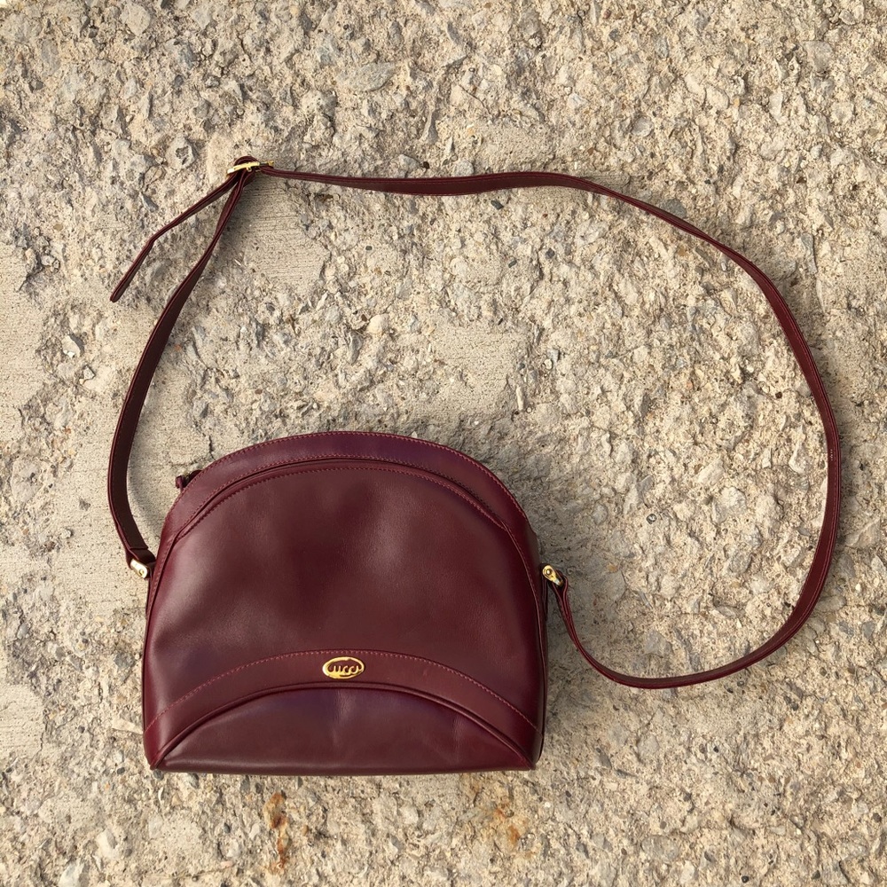 Vintage Gucci maroon crossbody bag